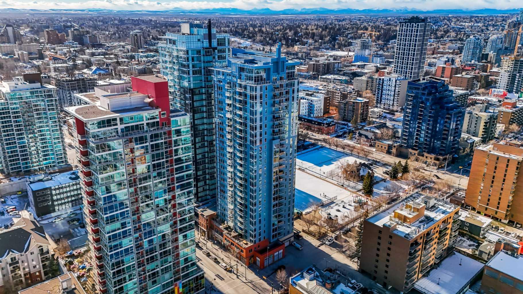 215 13 Avenue SW 2001