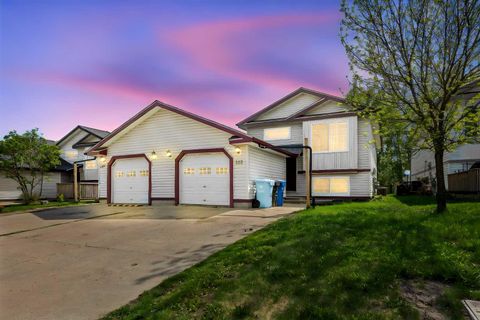 Photo of 153 Leitner Gate, Fort McMurray, AB T9K 2M4 (MLS # A2316550)