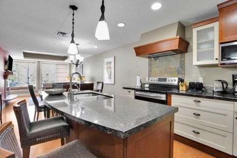 187 Kananaskis Way 210 Canmore AB T1W 0A3