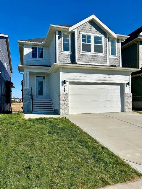 Photo of 357 Copperhead Way SE, Calgary, AB T2Z 5H2 (MLS # A2265956) Photo of 357 Copperhead Way SE, Calgary, AB T2Z 5H2 (MLS # A2265956)
