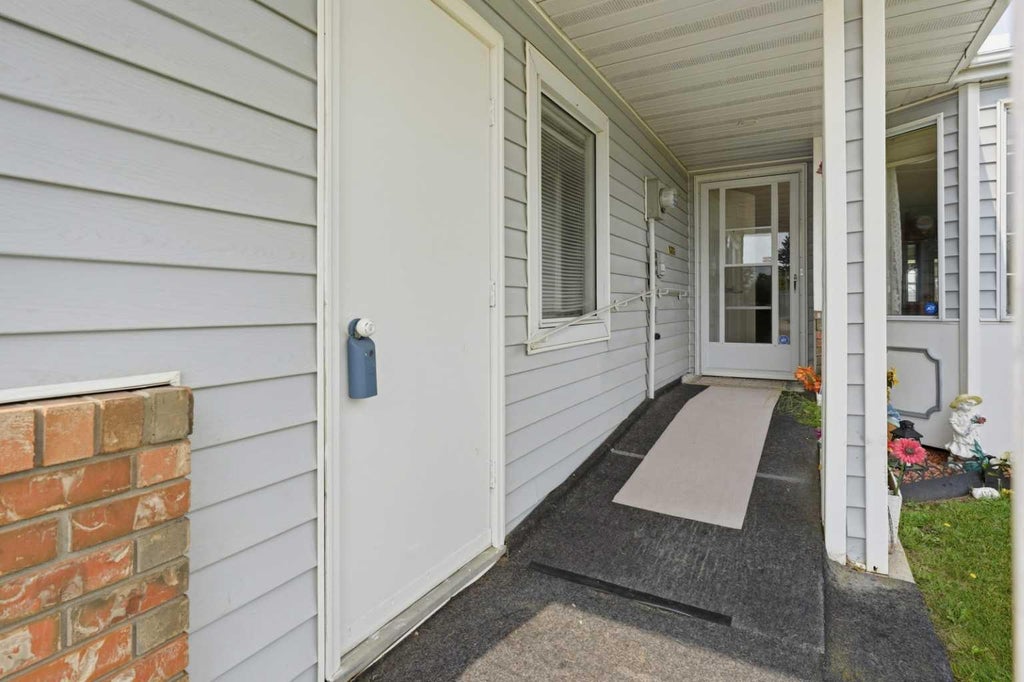 Photo of 3924 56A, Camrose, AB T4V 4L1 (MLS # A2336346)