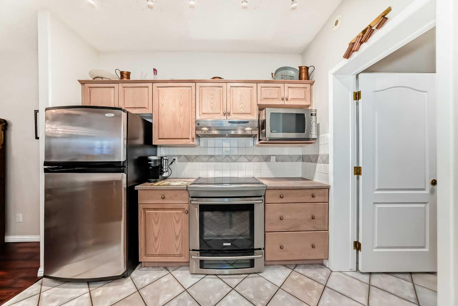 1906 Patterson View SW