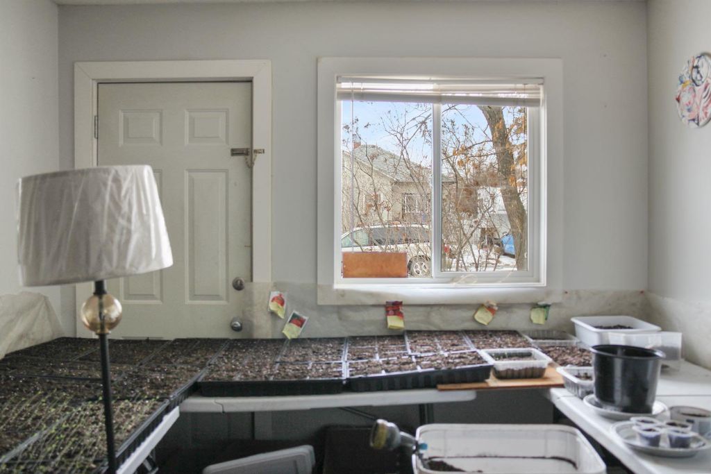 Photo of 5510 49A Street, Vegreville, AB T9C 1K4 (MLS # A2287704)