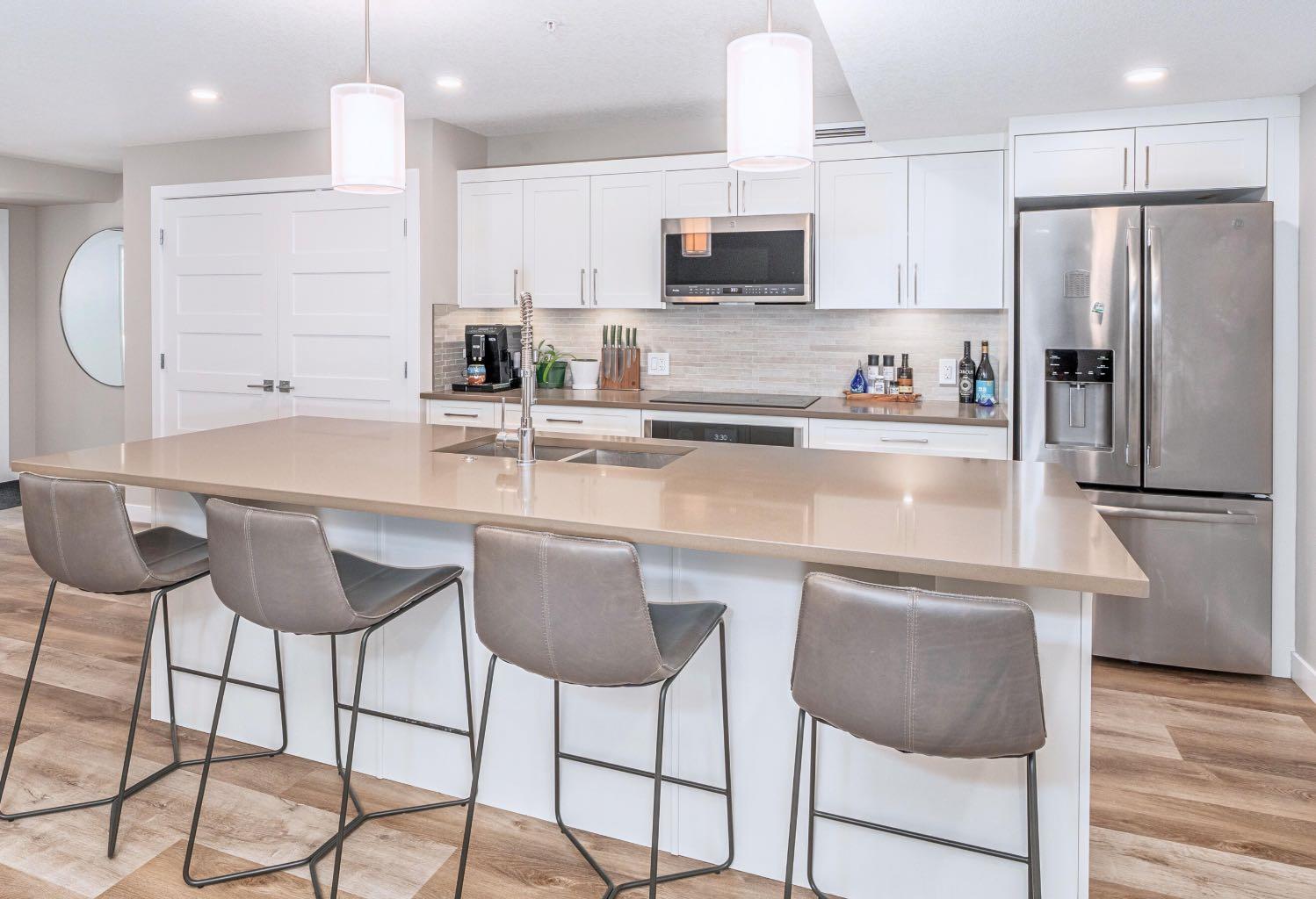 810 7th Street 103