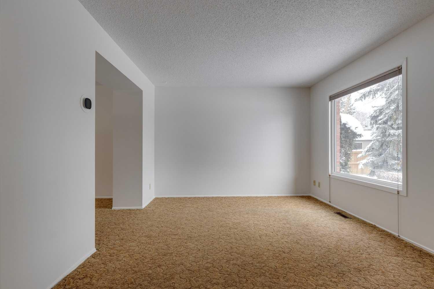 9803 24 Street SW 702