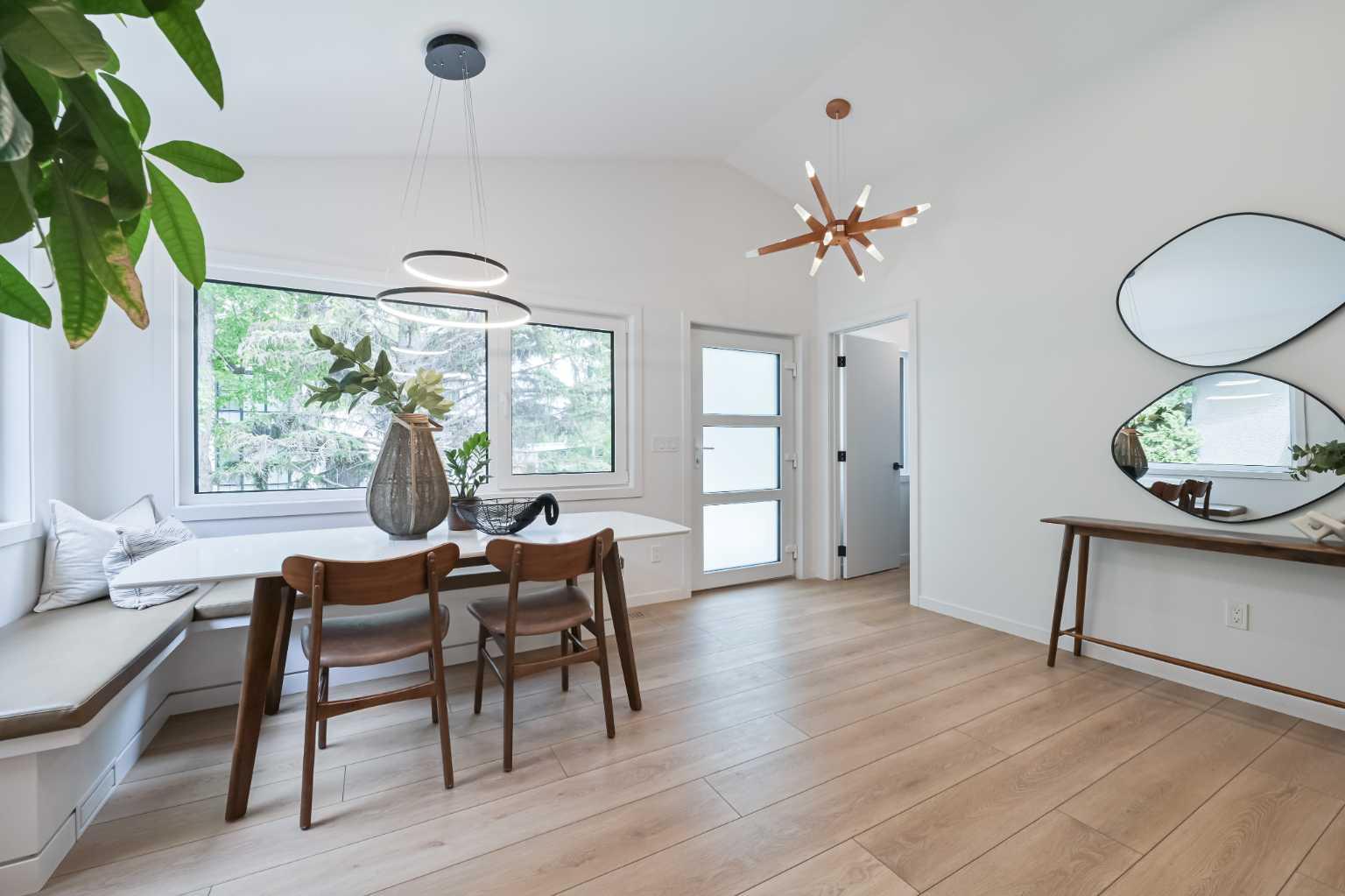 3111 Leduc Crescent SW