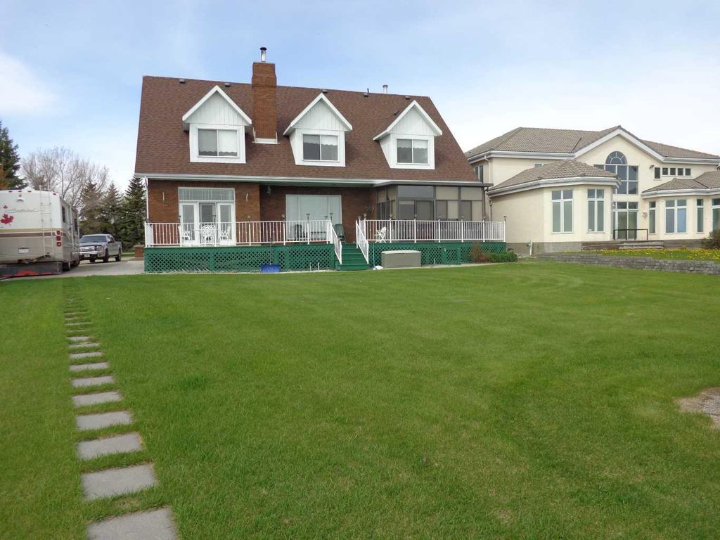Photo of 3 Rustic Road, Norglenwold, AB T4S 1S5 (MLS # A2266251)