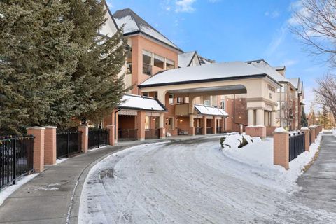 48 Inverness Gate SE 2241 Calgary AB T2Z 4N1