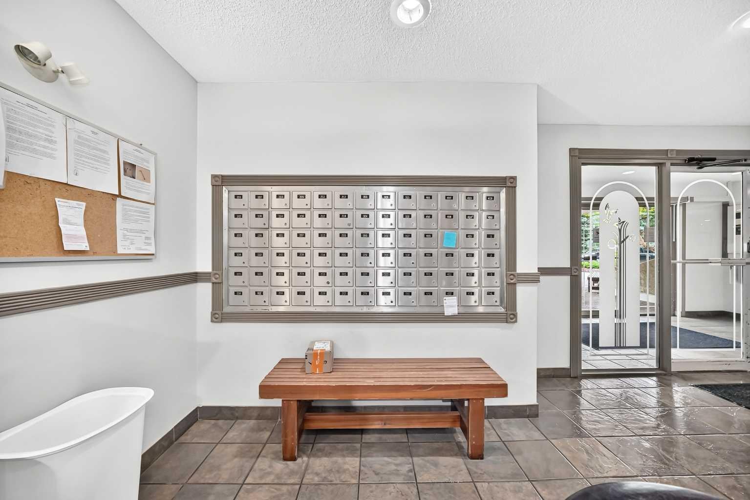525 56 Avenue SW 1P