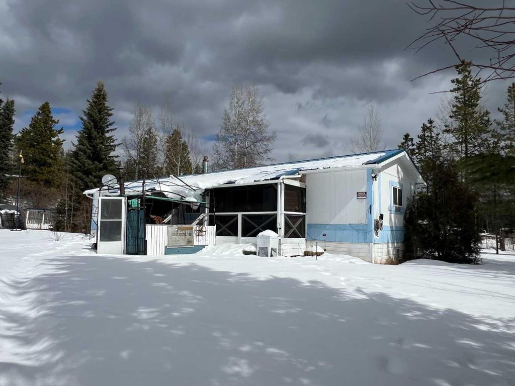 Photo of 5010 49 Avenue, Robb, AB T7E 1X0 (MLS # A2300885)