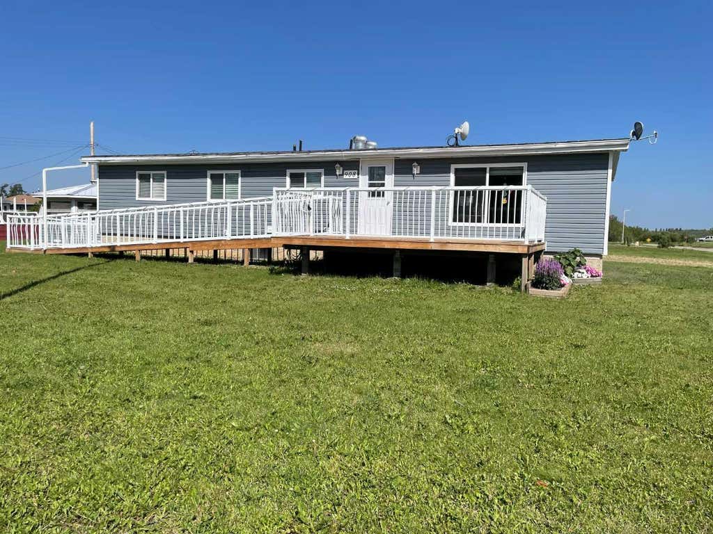 Photo of 908 6 Avenue, Hines Creek, AB T0H 2A0 (MLS # A2330401)