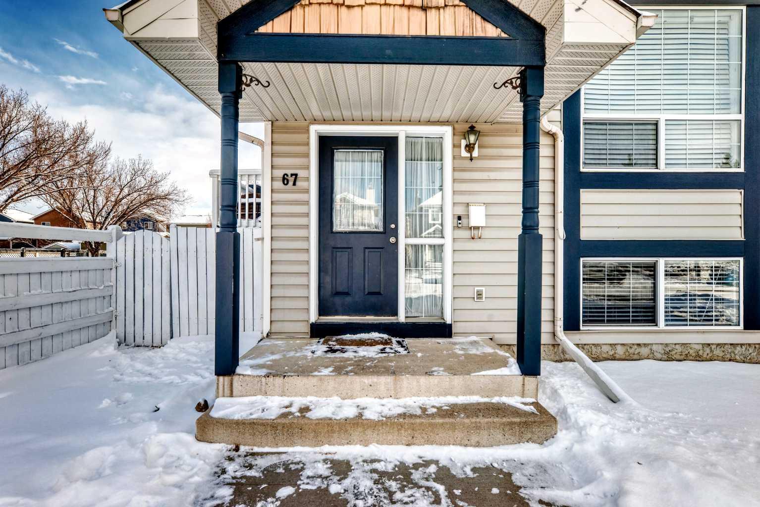 67 Bridleglen Manor SW