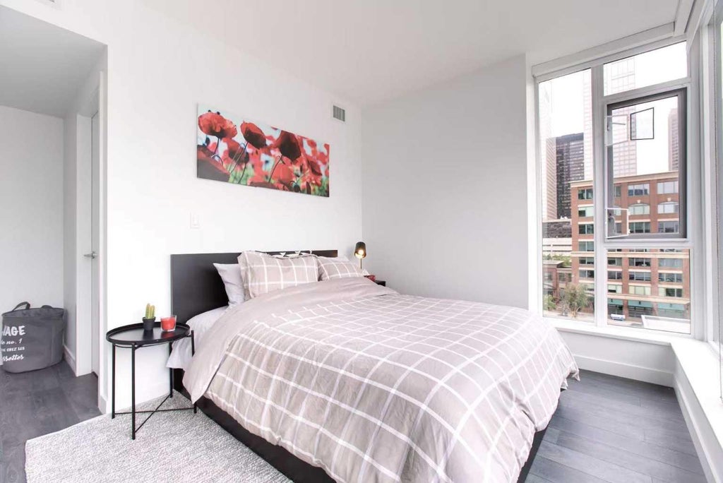 Photo of 310 12 Avenue SW #505, Calgary, AB T2R 0C7 (MLS # A2345611)