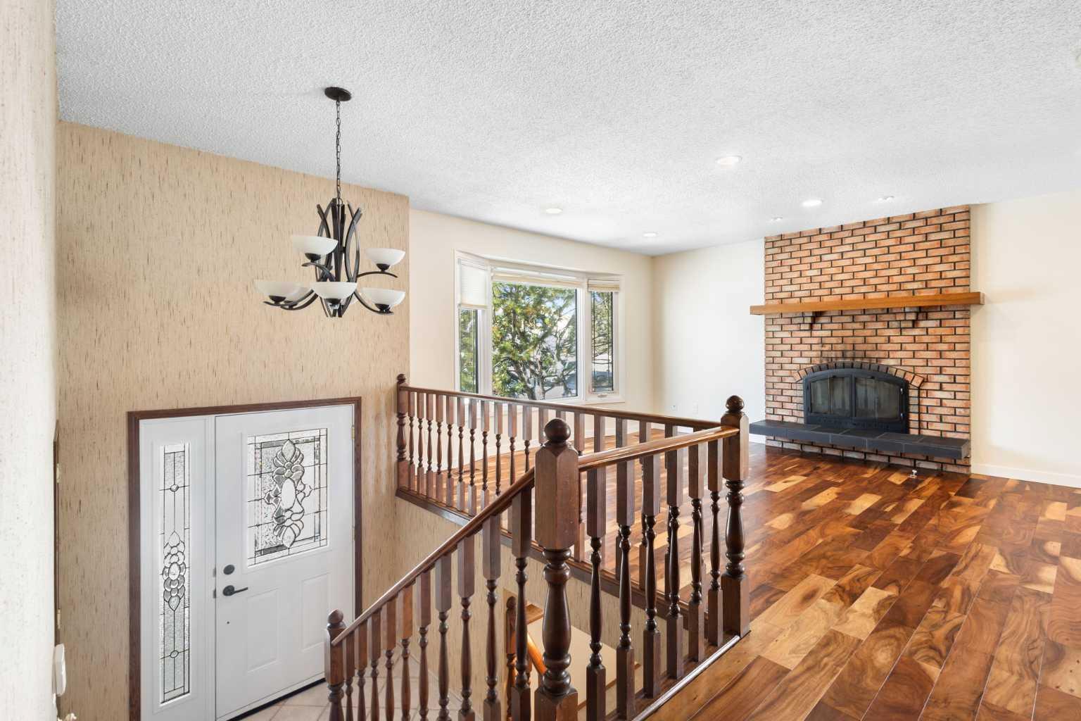 108 Woodmont Drive SW