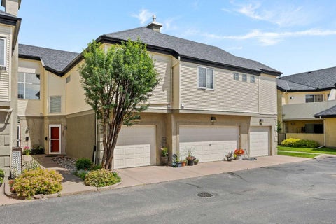 Photo of 405 32 Avenue NW #301, Calgary, AB T2K 0Z5 (MLS # A2327967)