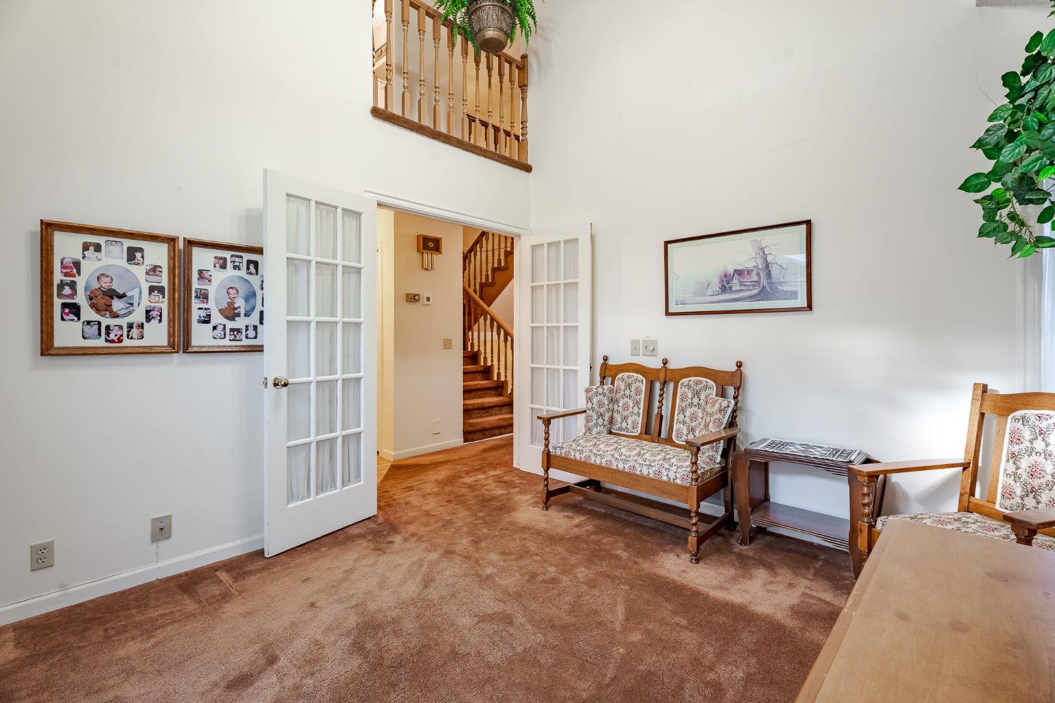 275 Woodridge Drive SW 9