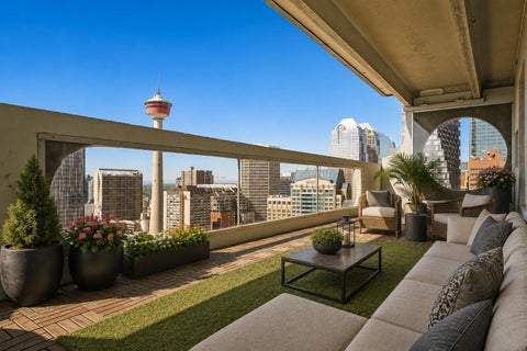 Photo of 221 6 Avenue SE #2911, Calgary, AB T2G 4Z9 (MLS # A2323773)
