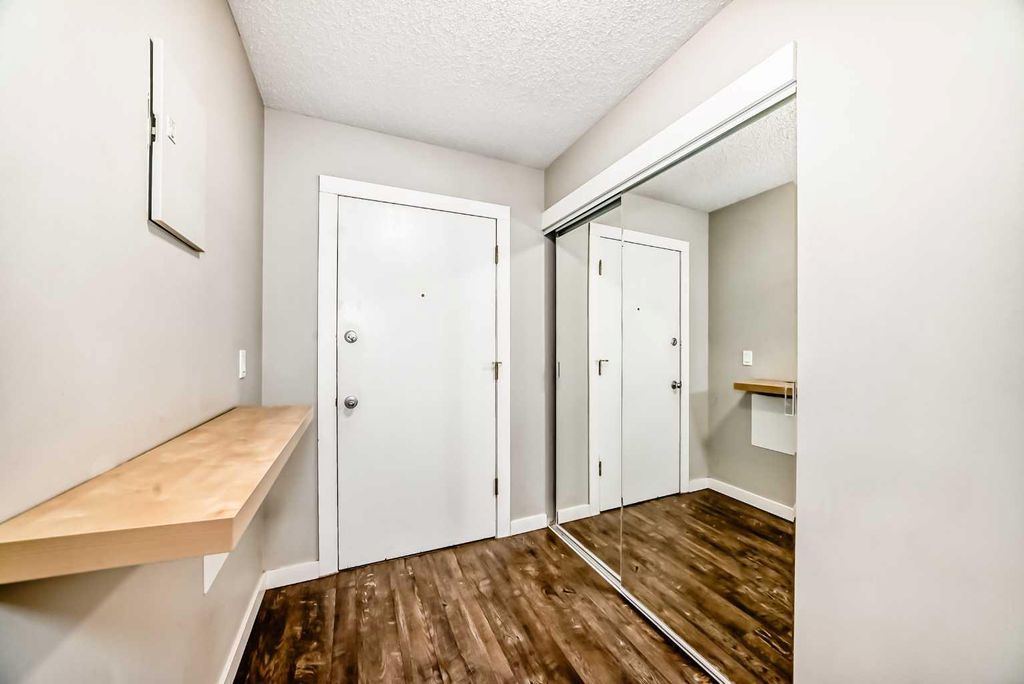 Photo of 1829 11 Avenue SW #401, Calgary, AB T3C 0N7 (MLS # A2286538)