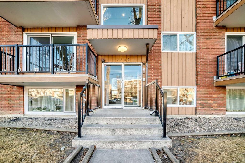 Photo of 1829 11 Avenue SW #401, Calgary, AB T3C 0N7 (MLS # A2286538)
