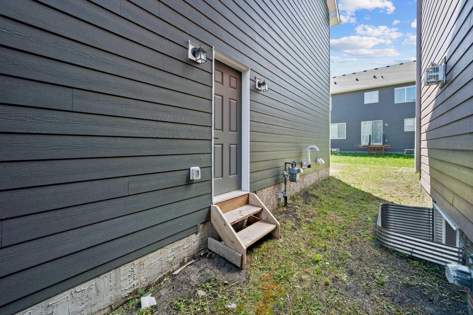 299 Yorkville Road SW