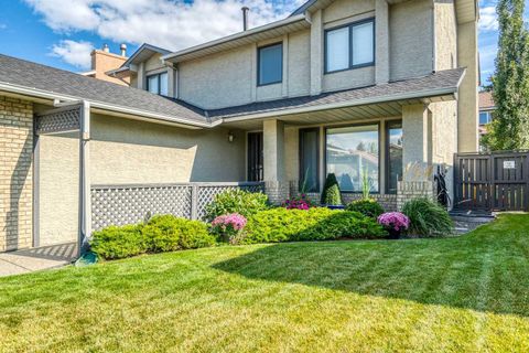 Photo of 5945 Signal Ridge Heights SW, Calgary, AB T3H 2K1 (MLS # A2310103)