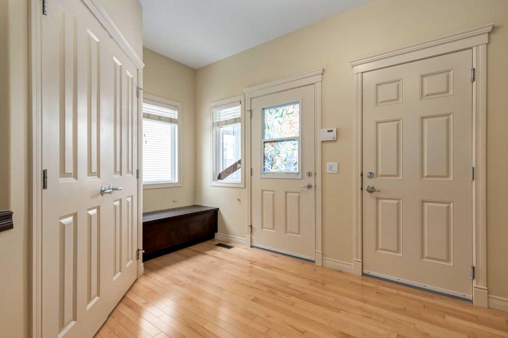 Photo of 109 Westmount Place, Okotoks, AB T1S 0B4 (MLS # A2300208)