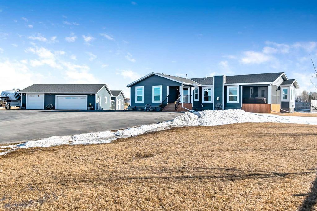 Photo of 80089 264 Avenue E, Rural Foothills County, AB T0L 0X0 (MLS # A2289089)