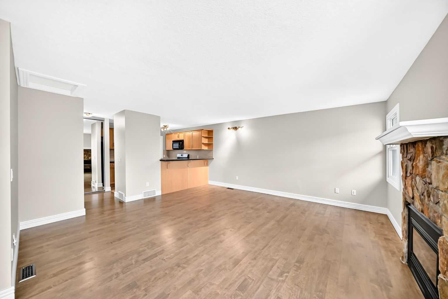 33 Glamis Green SW 225