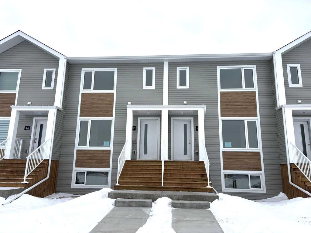 Photo of 47 Louis Drive, Rural Red Deer County, AB T4E 3E5 (MLS # A2288521)