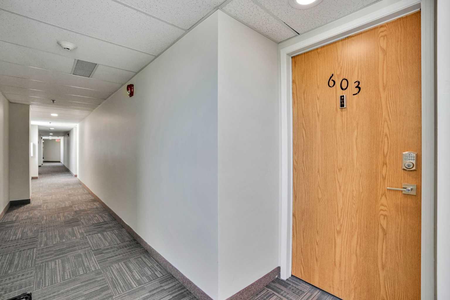 2011 University Drive NW 603