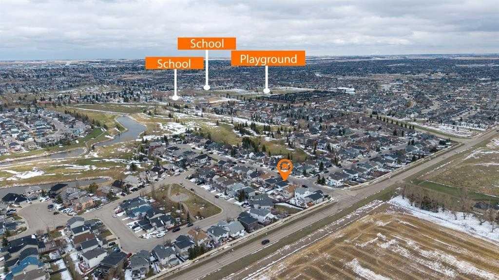 2386 Fairways Circle NW Airdrie, AB T4B2W9 Circle S