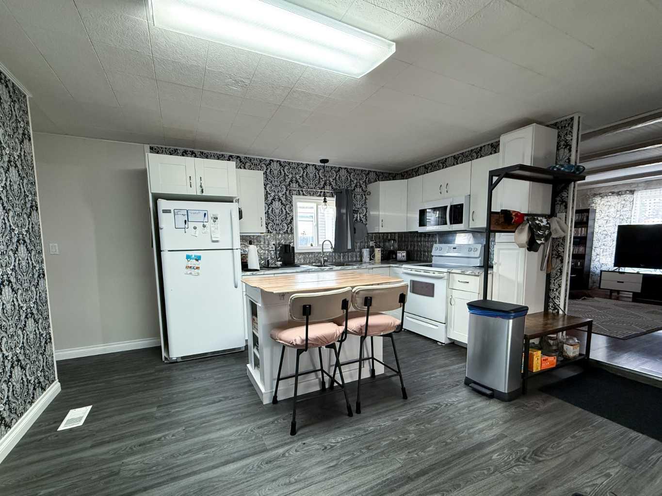 133 Jarvis Street 346