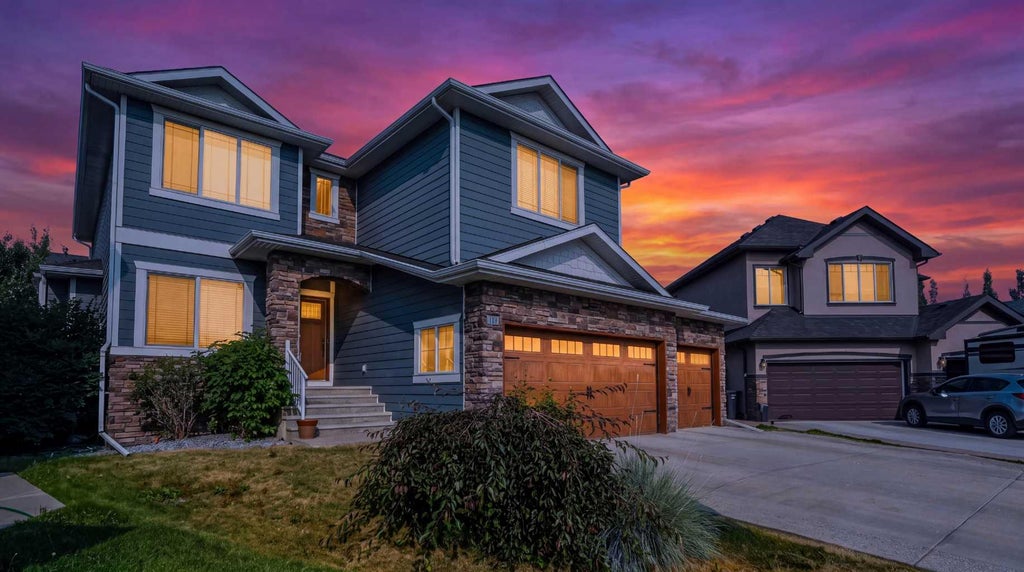Photo of 117 Marina Bay, Chestermere, AB T1X 0P1 (MLS # A2351342)