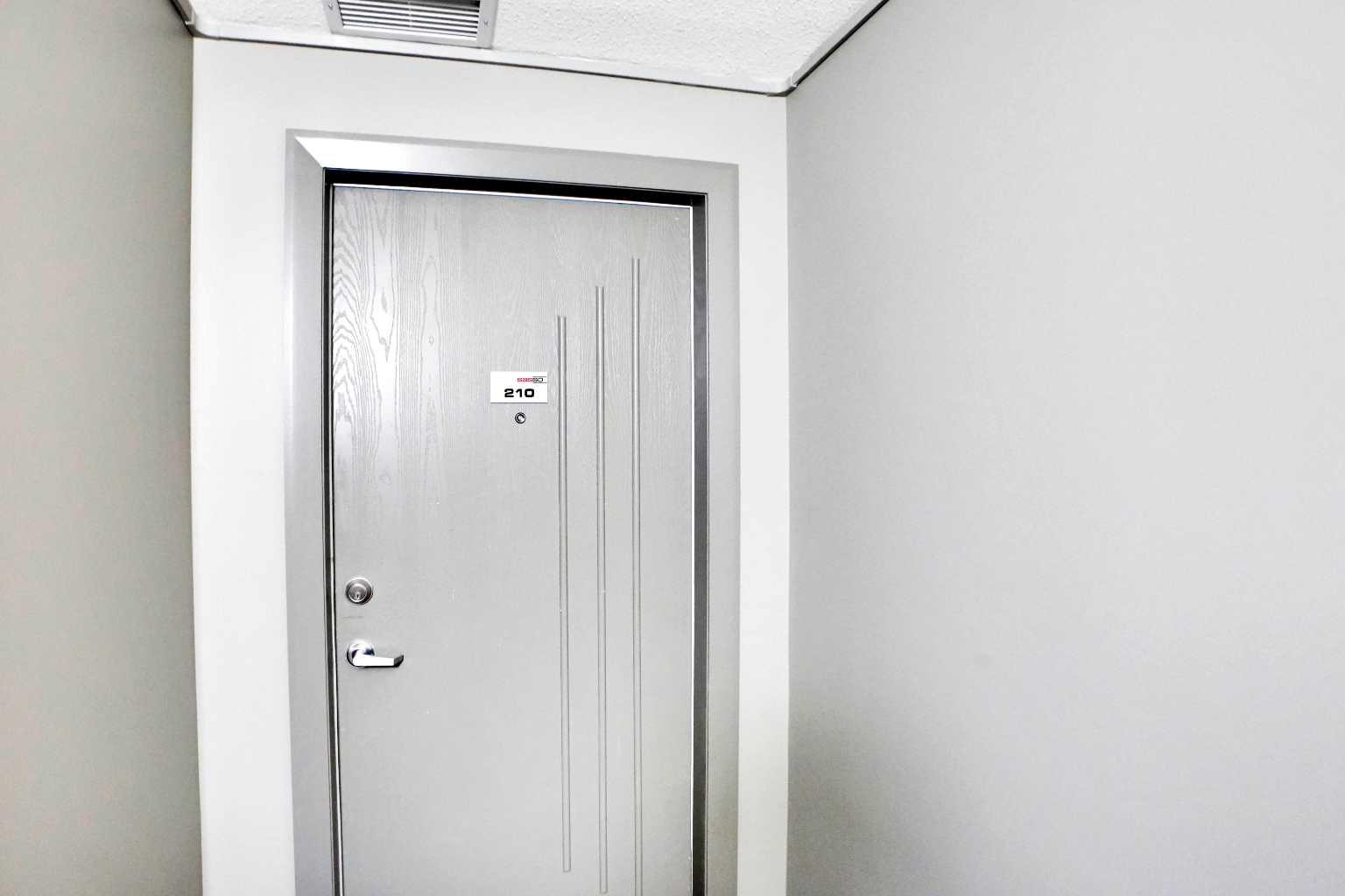 1410 1 Street SE 210