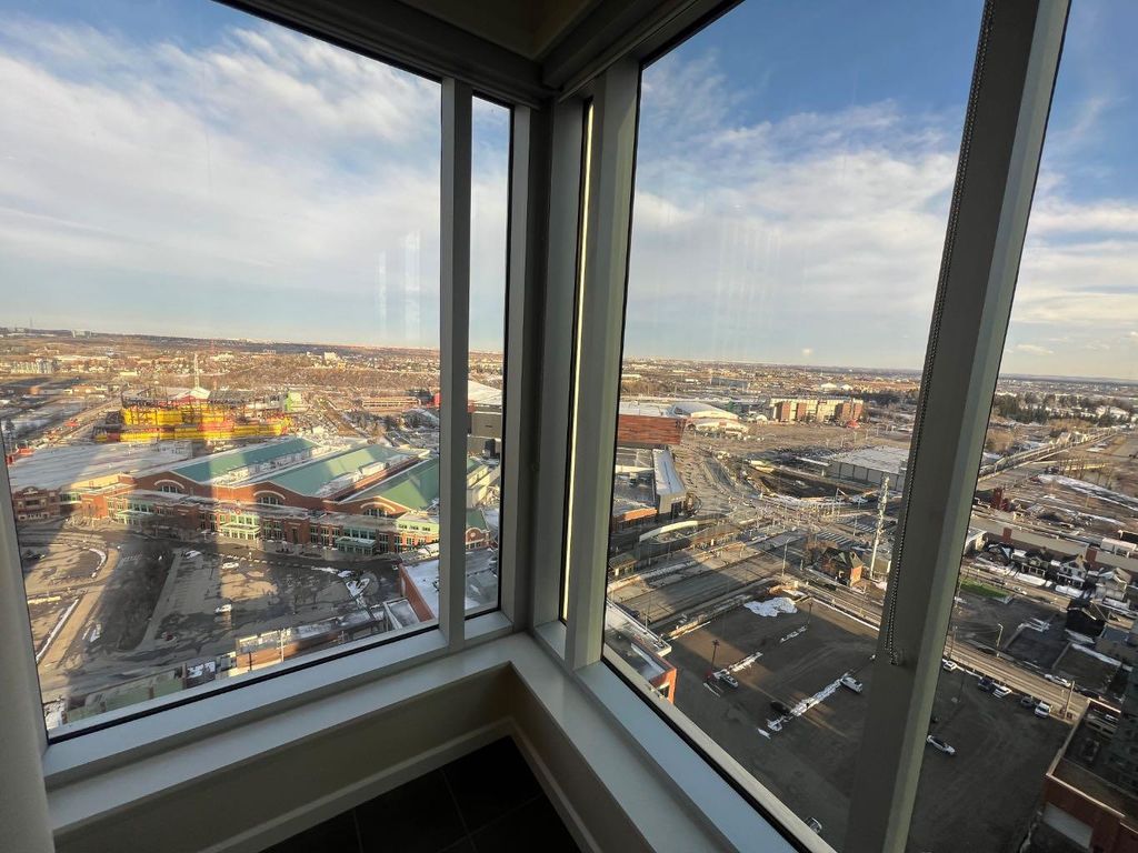 Photo of 211 13 Avenue SE #2607, Calgary, AB T2G 1E1 (MLS # A2293595)