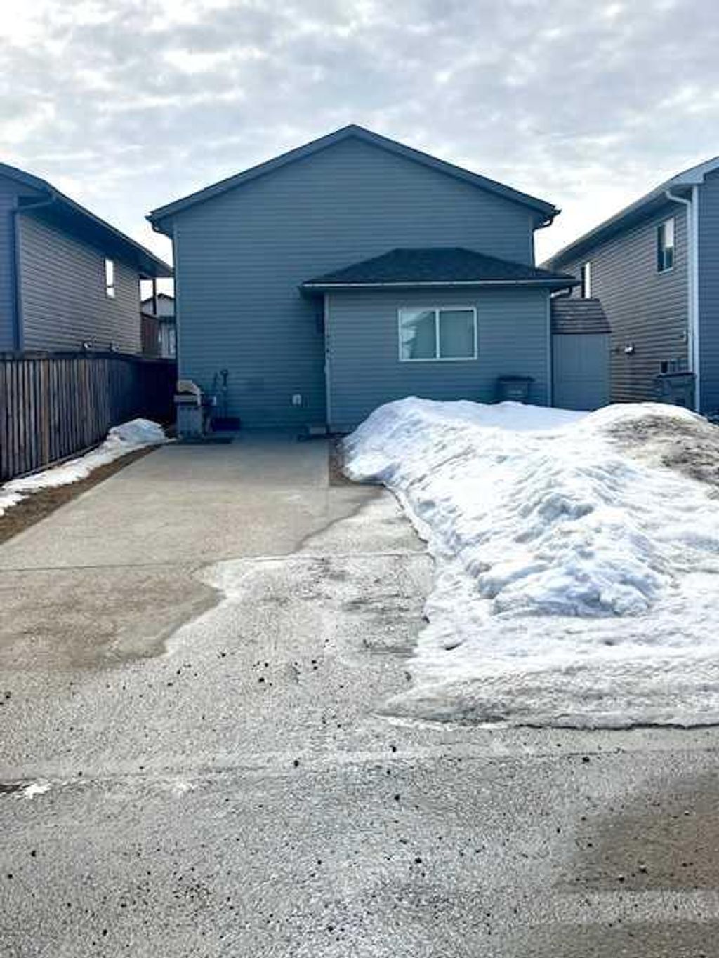 Photo of 11554 76 Avenue, Grande Prairie, AB T8W 0B6 (MLS # A2300723)