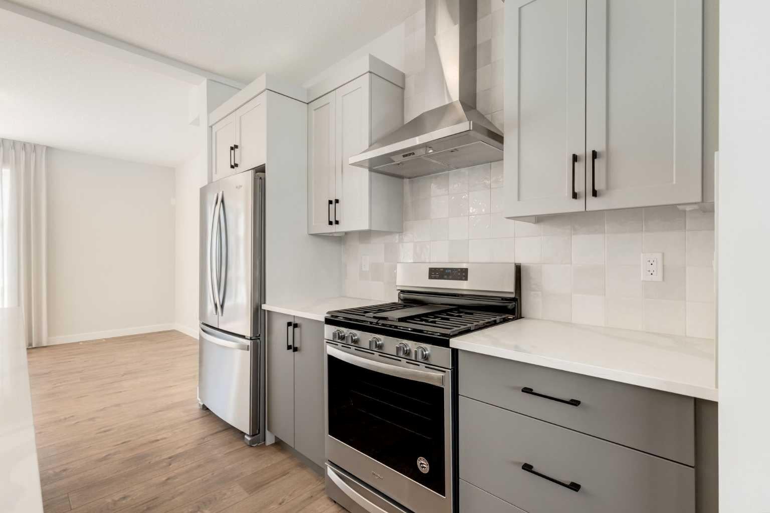 121 Walden Lane SE