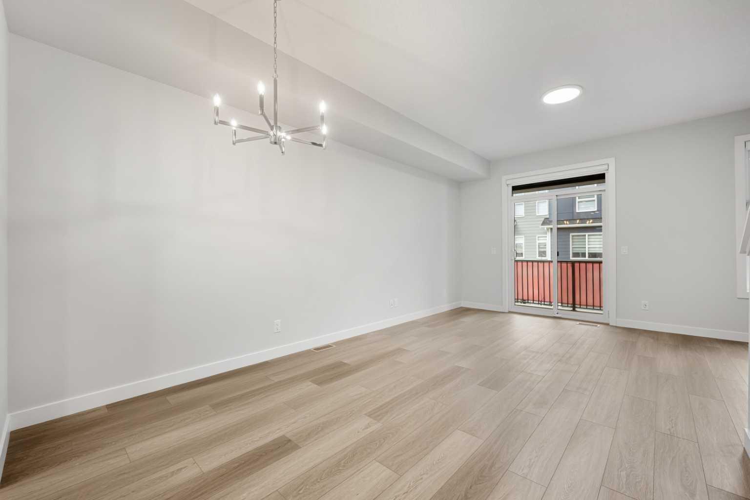 285 Chelsea Court 122