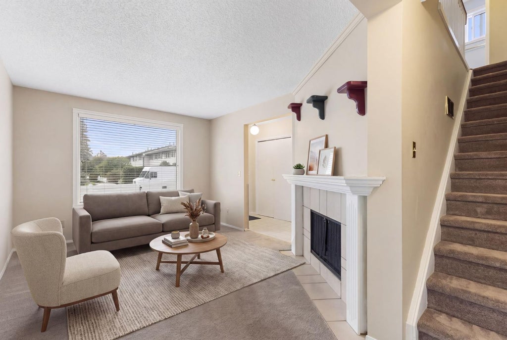 Photo of 740 Bracewood Drive SW #22, Calgary, AB T2W 3N3 (MLS # A2340325)