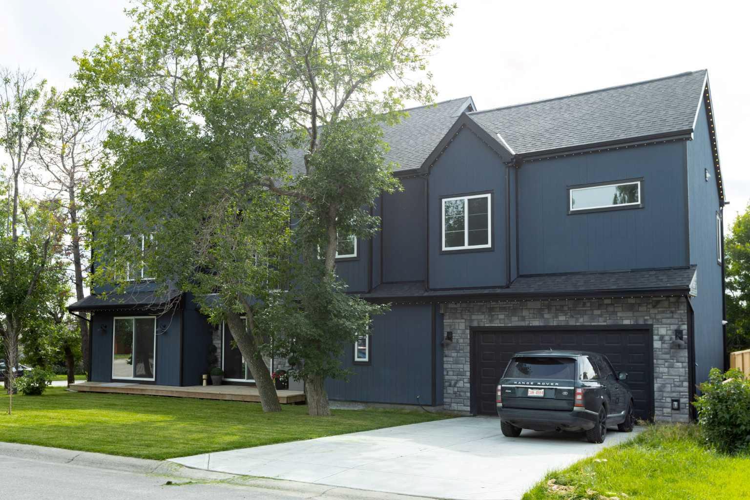116 Centre Avenue NE