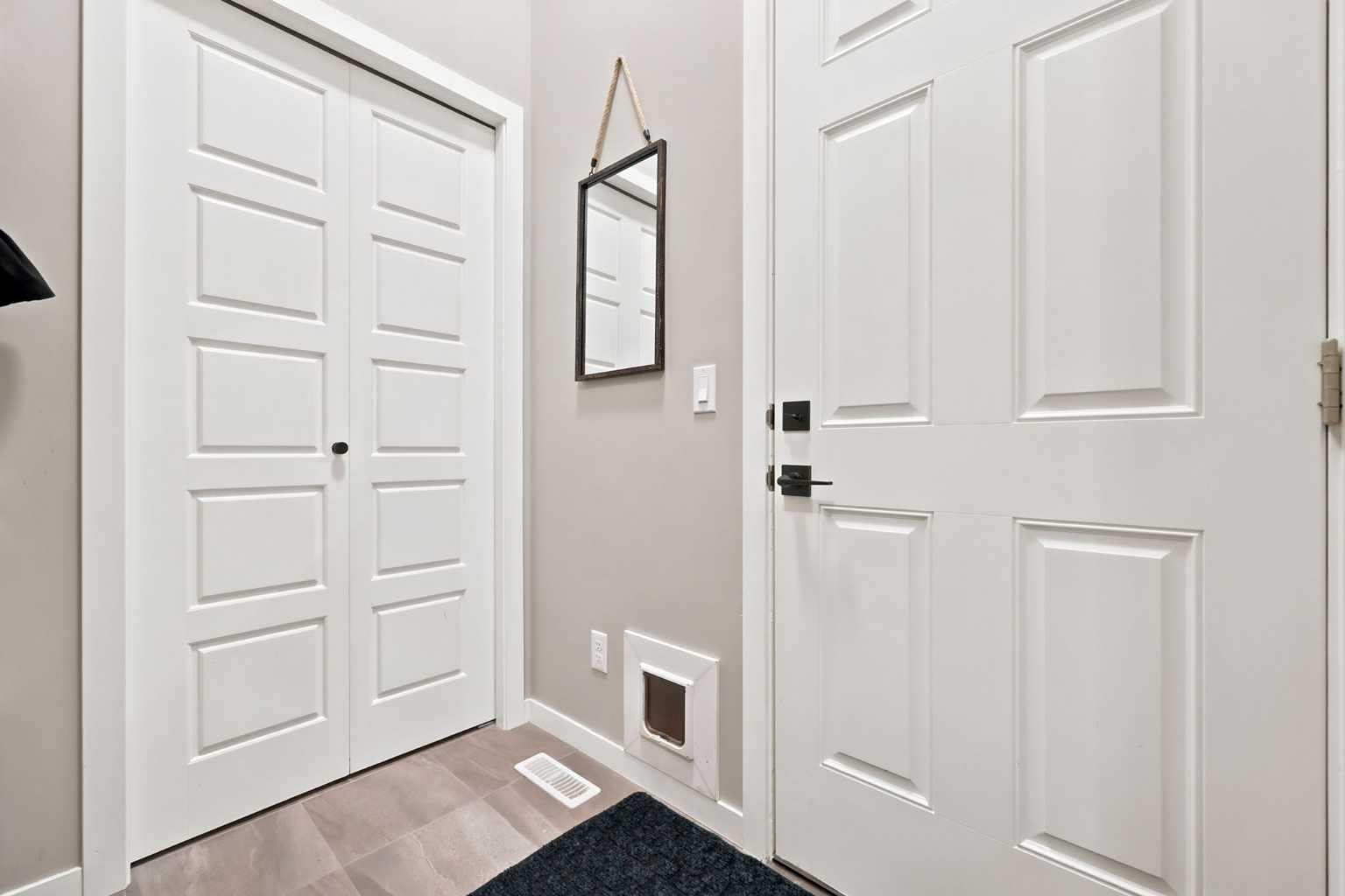 91 Emberside Garden