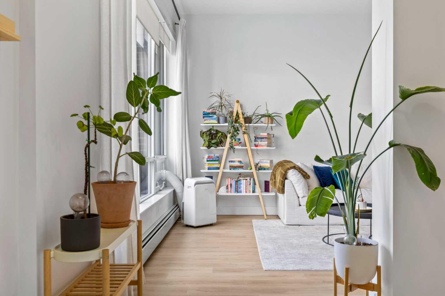 1501 6 Street SW 105