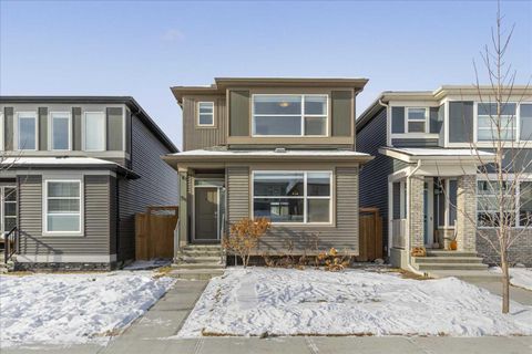 59 Wolf Hollow Way SE Calgary AB T2X 1T8
