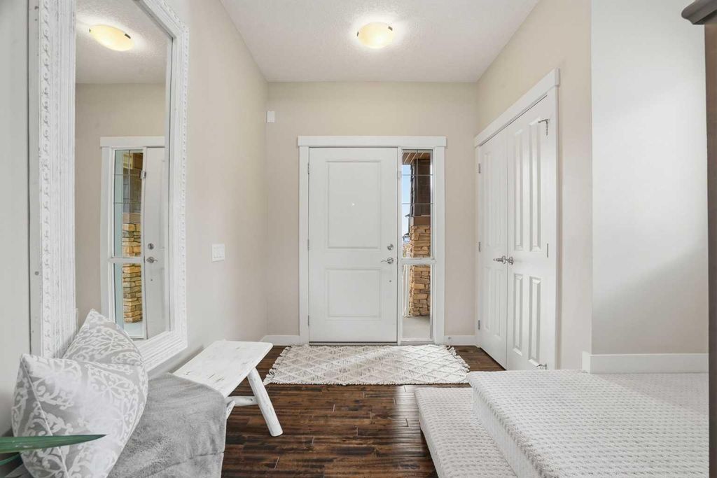 Photo of 96 Drake Landing Heights, Okotoks, AB T1S 0M8 (MLS # A2305406)