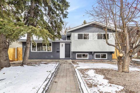 Photo of 347 Queensland Drive SE, Calgary, AB T2J 3R6 (MLS # A2291982)