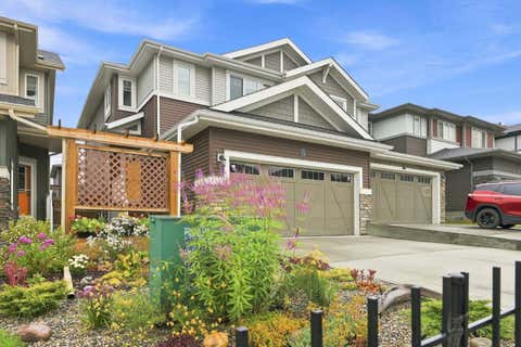 Photo of 75 Sundown Close, Cochrane, AB T4C 1E6 (MLS # A2340217)