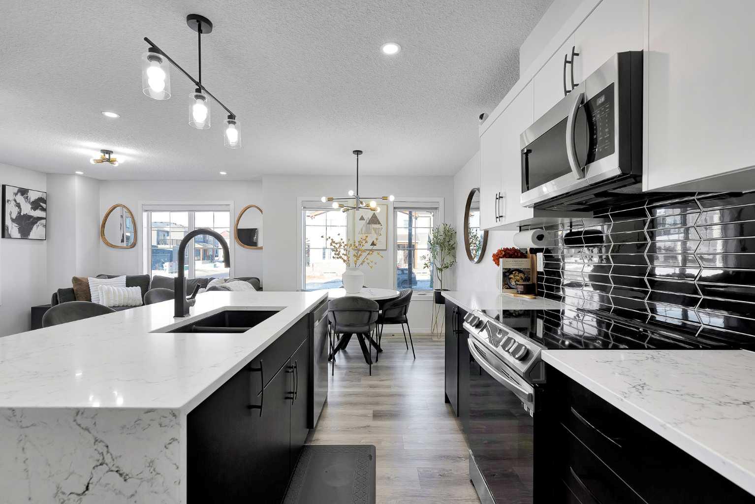 11 Carringham Way NW