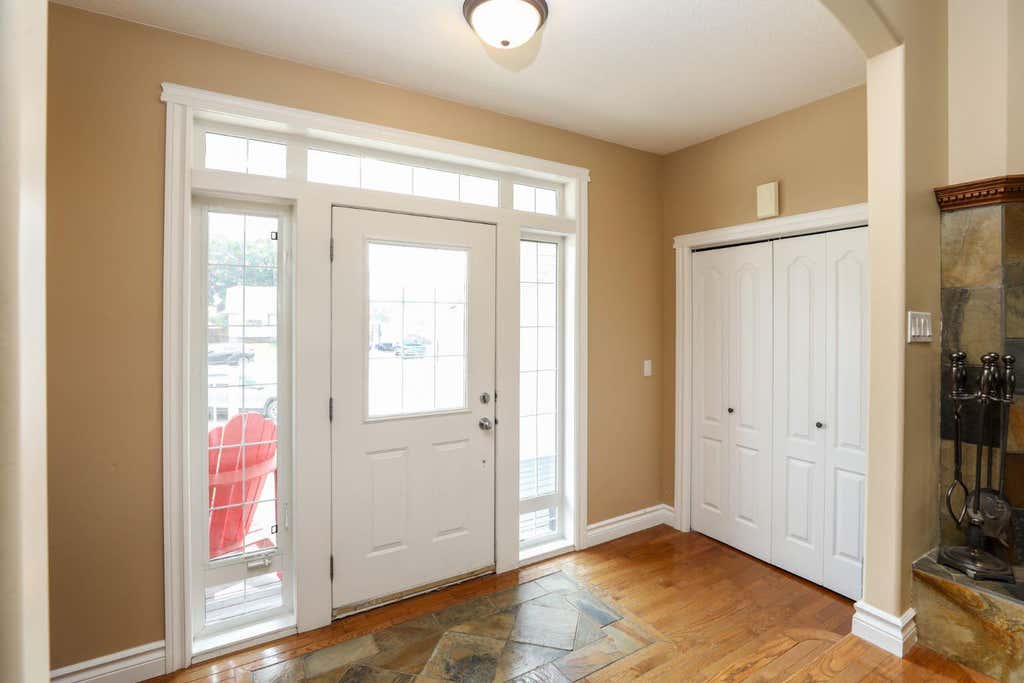 Photo of 14 Centennial Place, Magrath, AB T0K 1J0 (MLS # A2336532)
