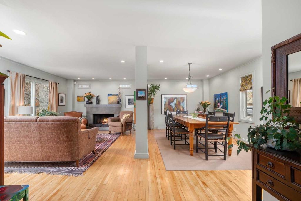 Photo of 1929 6 Avenue NW, Calgary, AB T2N 0W4 (MLS # A2282470)