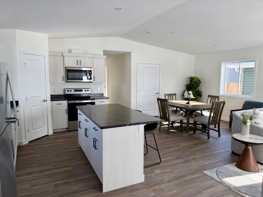 Photo of 1232 5 Avenue SW, Slave Lake, AB T0G 2A4 (MLS # A2298260)